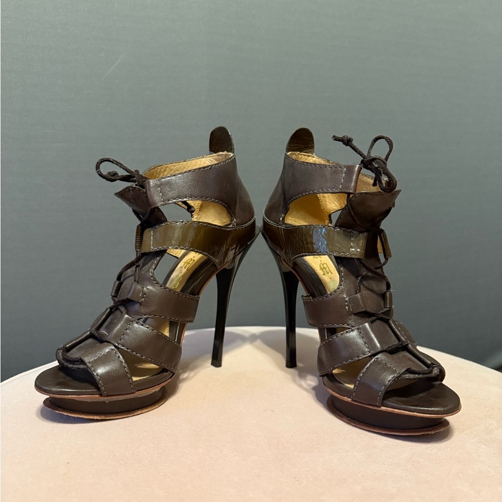 L.A.M.B. By Gwen Stefani. Lace up T strap Leather Sandal